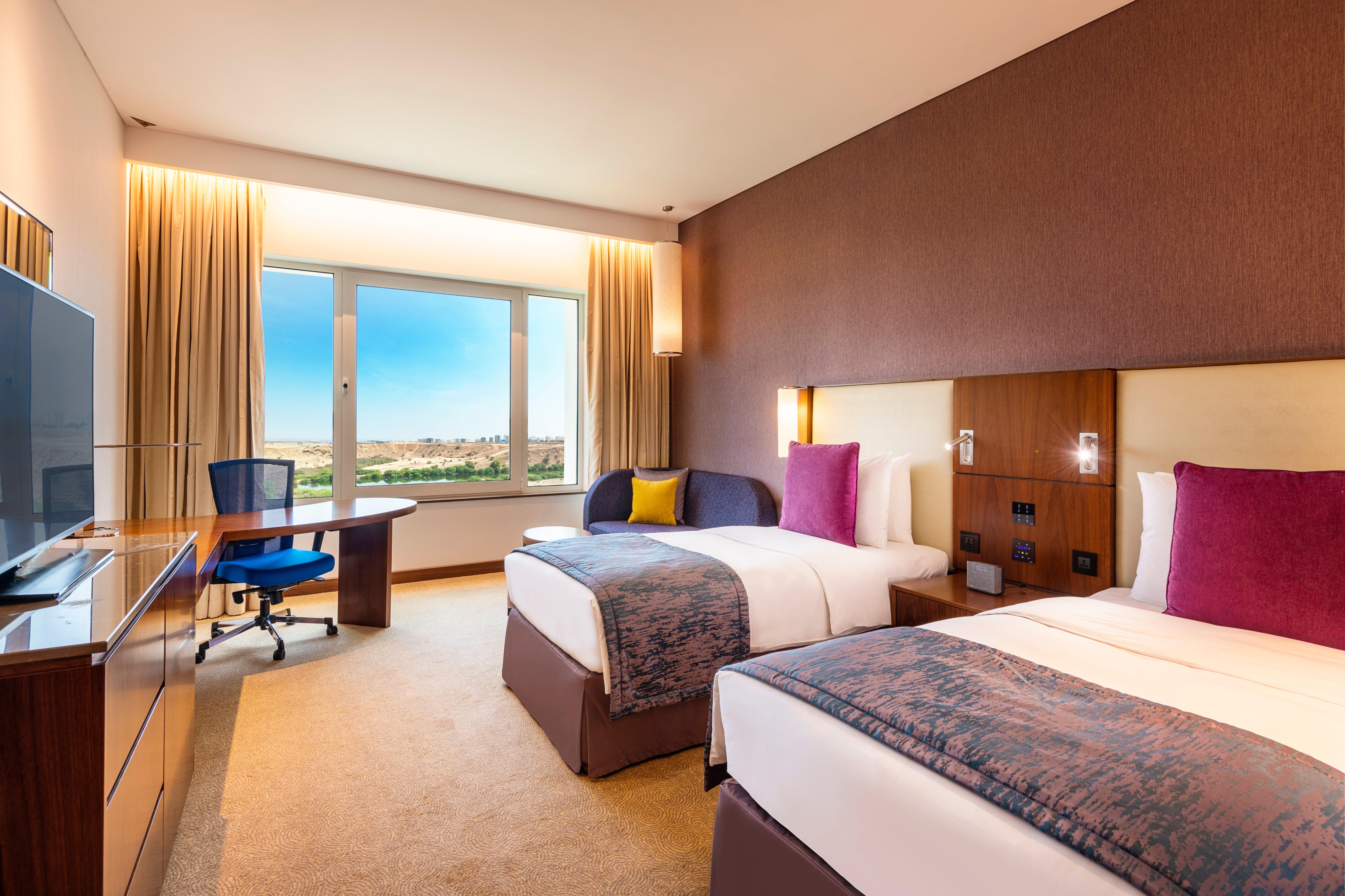 Crowne Plaza Muscat Ocec By Ihg Hotel Eksteriør billede