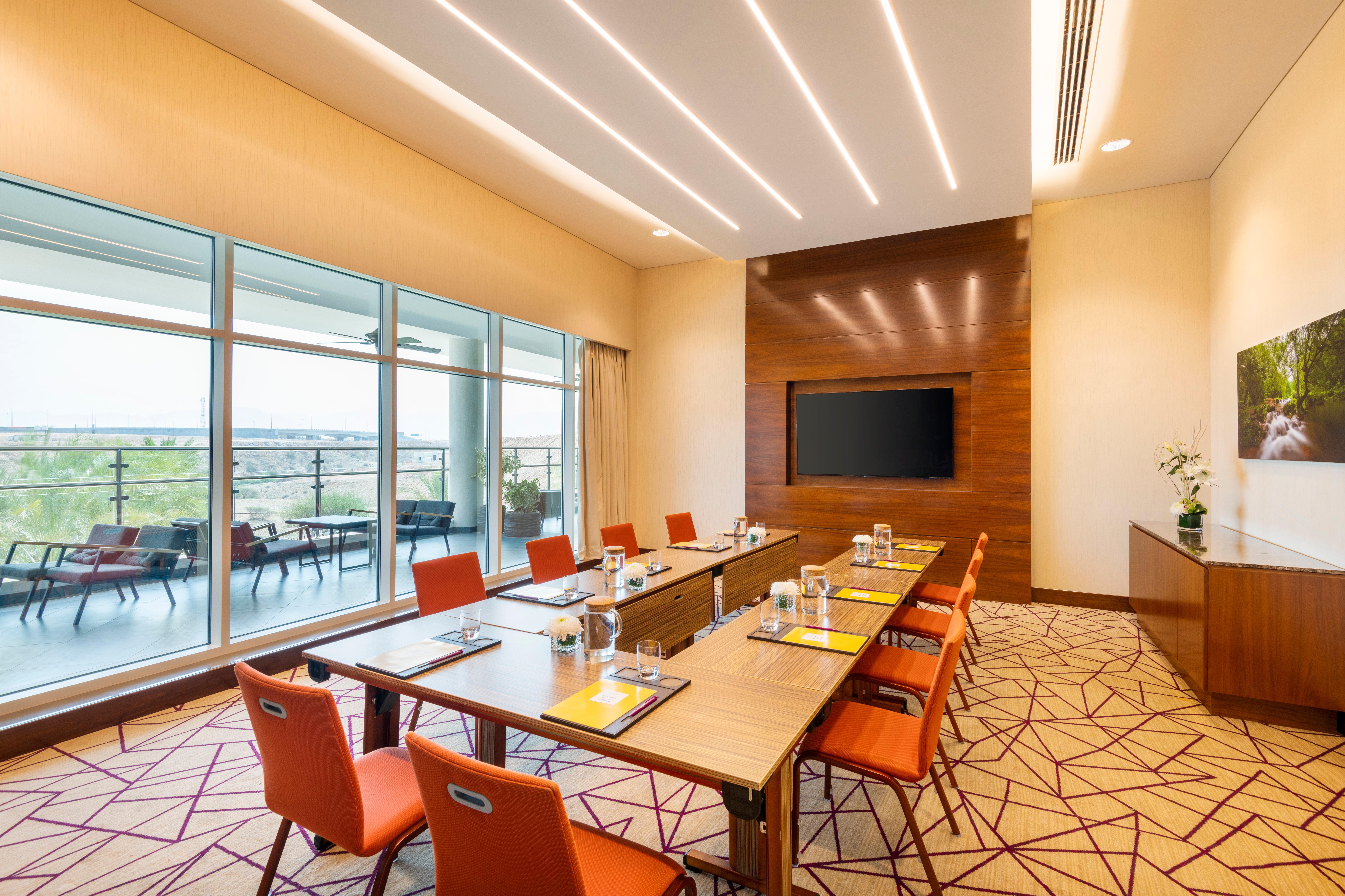 Crowne Plaza Muscat Ocec By Ihg Hotel Eksteriør billede