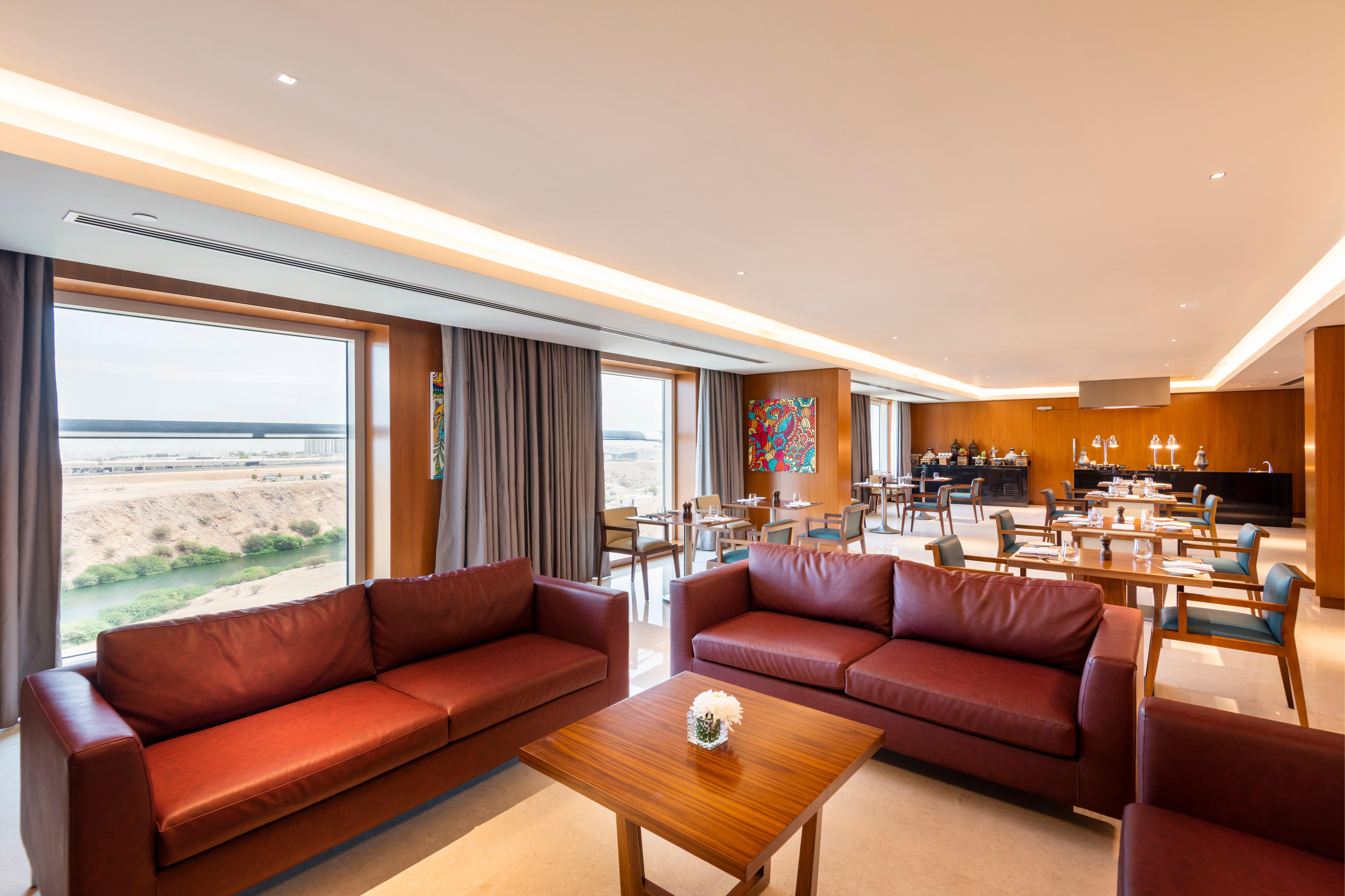 Crowne Plaza Muscat Ocec By Ihg Hotel Eksteriør billede